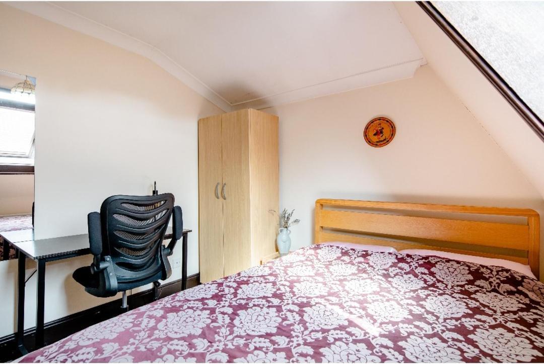 Double Room 2 Mins From Station Belvedere المظهر الخارجي الصورة